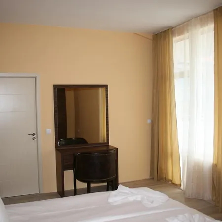 Hotel Maraya