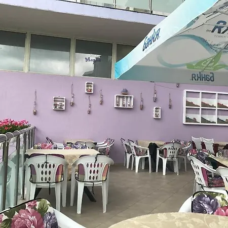 Maraya Hotel *